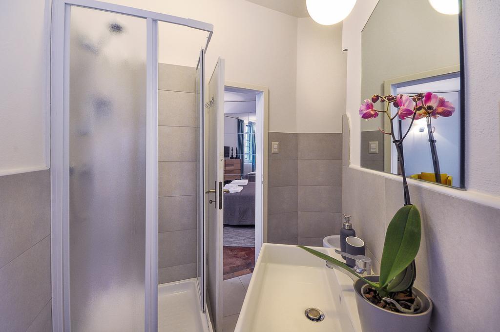 B&B Farini 26 Bologna Kültér fotó